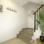 Villa Casa Espaciosa Con Piscina Privada, Wifi Y Barbacoa A 15 Minutos De La Playa En - Hisp-7-19 *