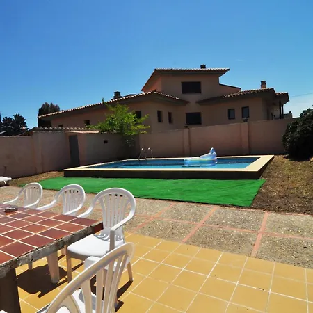 Casa Espaciosa Con Piscina Privada, Wifi Y Barbacoa A 15 Minutos De La Playa En - Hisp-7-19 Villa *